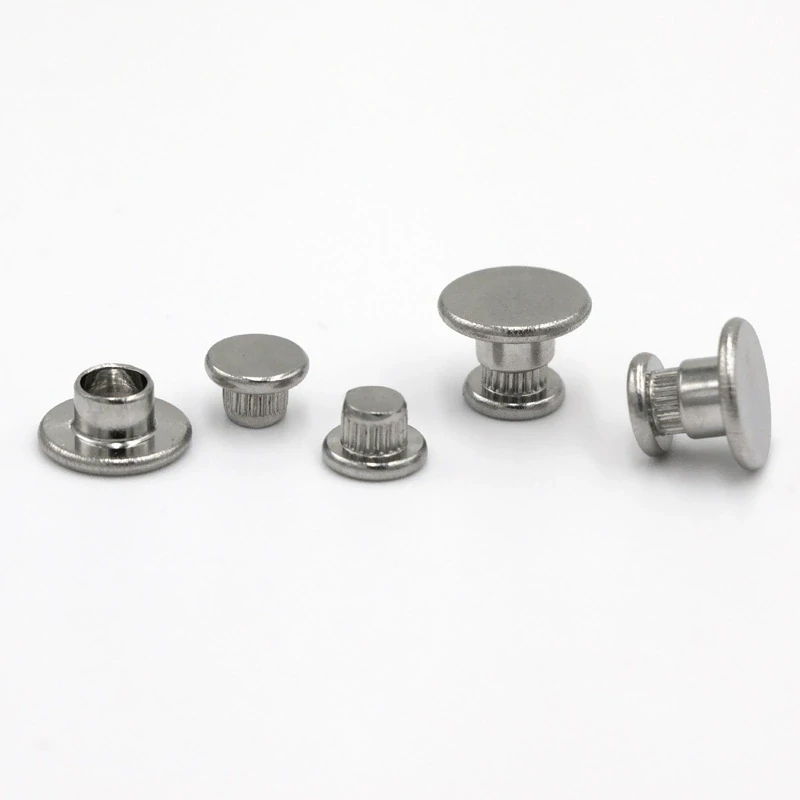 Clavos